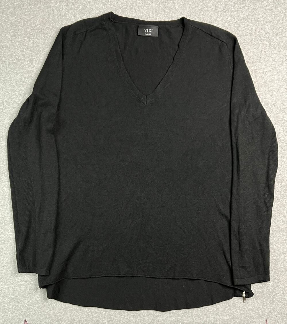 VICI Black Cashmere Blend V NECK Sweater Women Sz Large Side Zip Accent Pullover